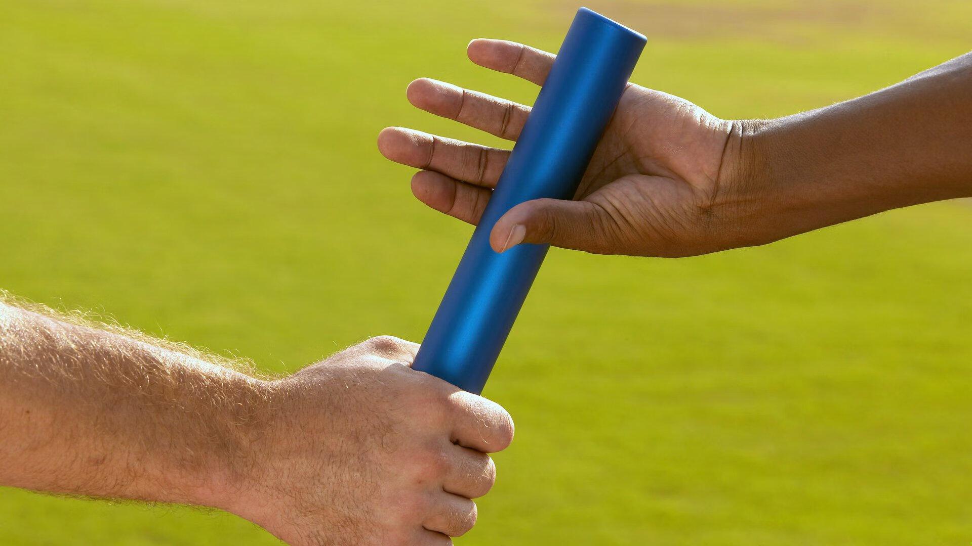 NBA季后赛激战正酣，勇士队逆转取胜，库里独砍40分创纪录