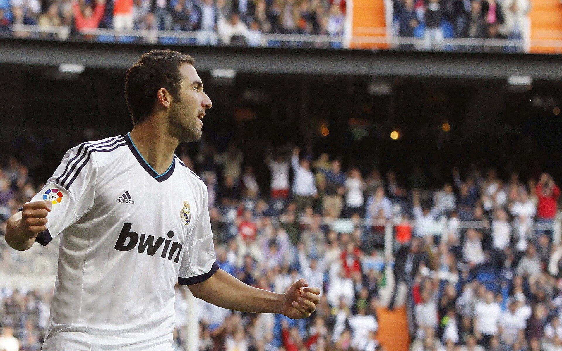 2024年NBA全明星赛精彩落幕,东部明星队险胜西部创纪录